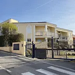 Les Pins Bleus By Interhome Apartamento Sainte-Maxime