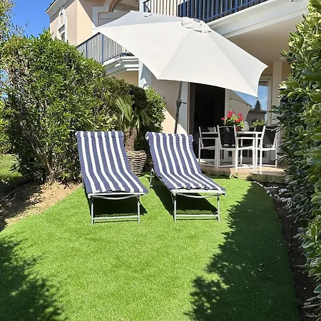 Les Pins Bleus By Interhome *