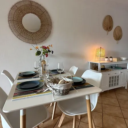 Les Pins Bleus By Interhome Διαμέρισμα Σαιντ-Μαξίμ