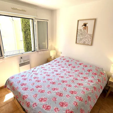 Les Pins Bleus App-02 By Interhome Sainte-Maxime