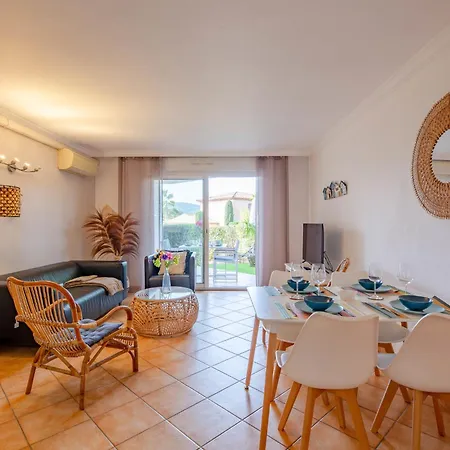 Les Pins Bleus App-02 By Interhome Apartment