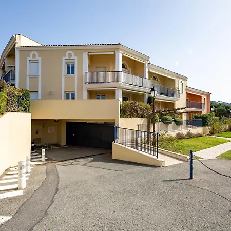 Apartment Les Pins Bleus App-02 By Interhome Sainte-Maxime